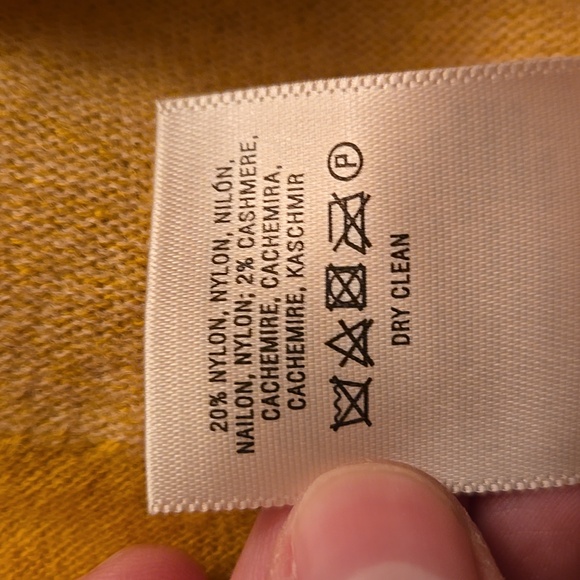 Angel of the North Yellow Cotton Cashmere Wool Blend Top - Picture 8 of 8